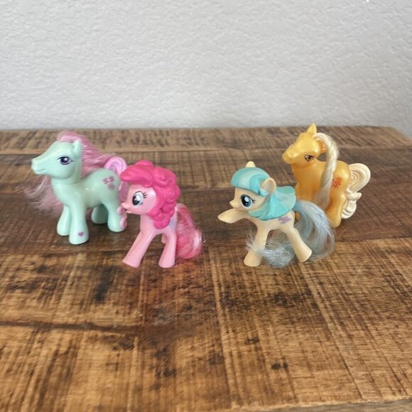 My Little Pony Figures 3” Collectible Toy Fast Food Minty Butterscotch Coco Pie - Picture 2 of 9